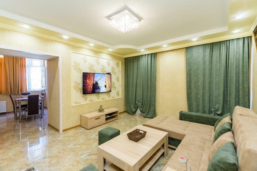 "Stella Artois"- Appartamento Tbilisi Esterno foto