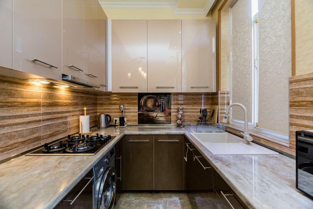 "Stella Artois"- Appartamento Tbilisi Esterno foto