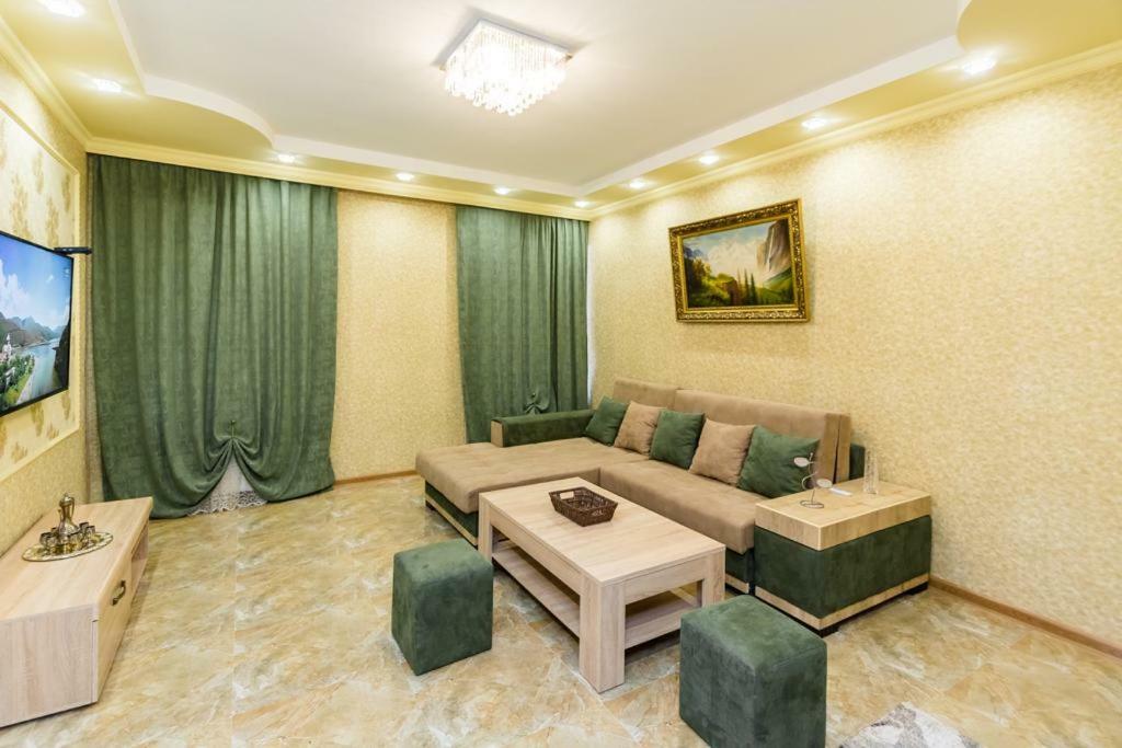 "Stella Artois"- Appartamento Tbilisi Esterno foto