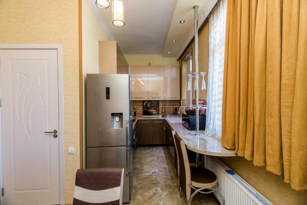 "Stella Artois"- Appartamento Tbilisi Esterno foto